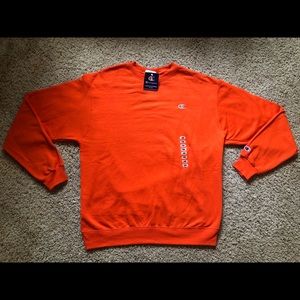 Men’s Orange Champion Sweatshirt. Brand New with tags :Large: (NEVER WORN)